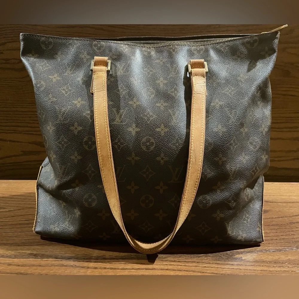 LV Cabas Mezzo - Picture 2 of 15